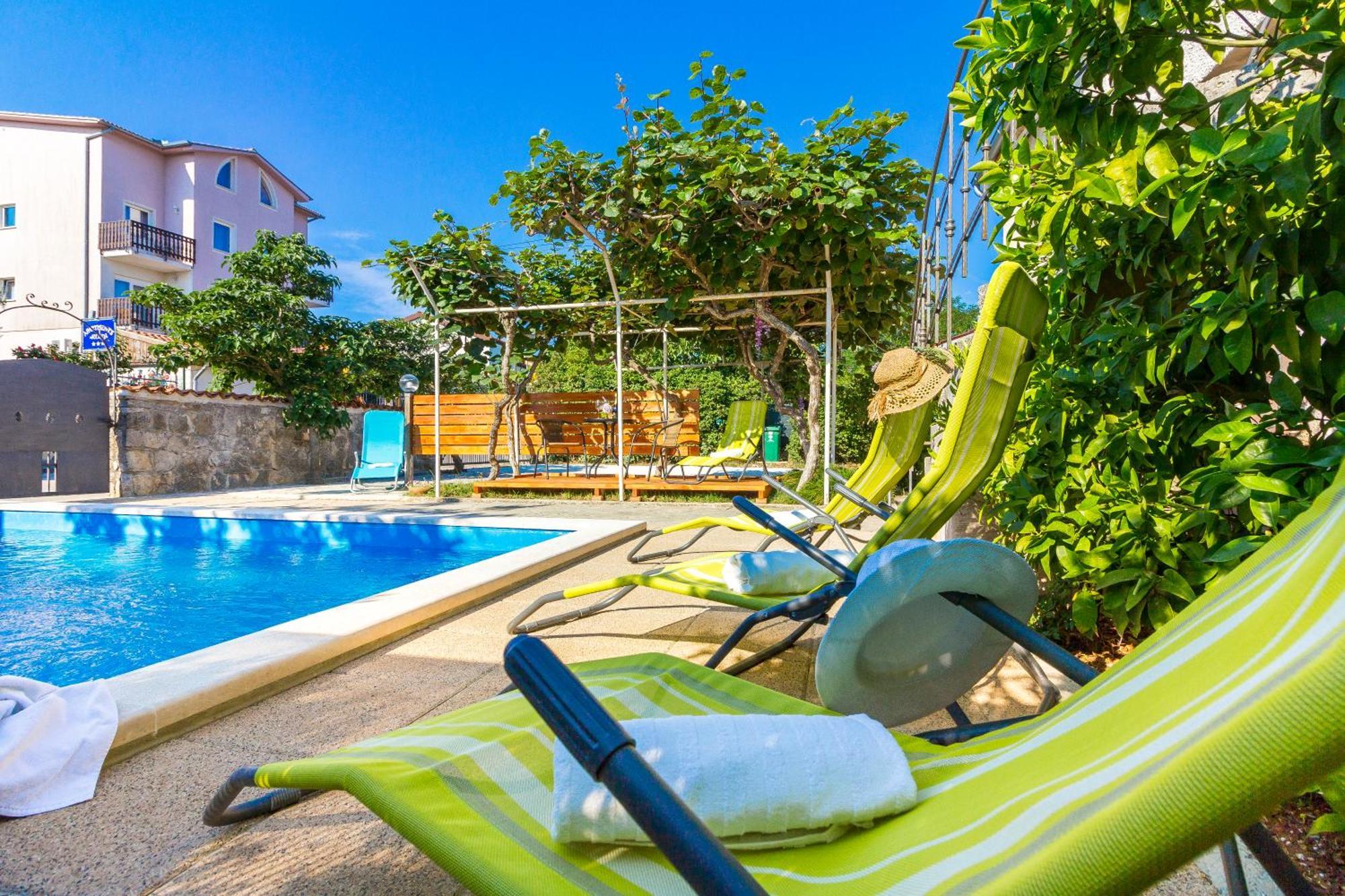 Apartment Ruby Пула Екстериор снимка